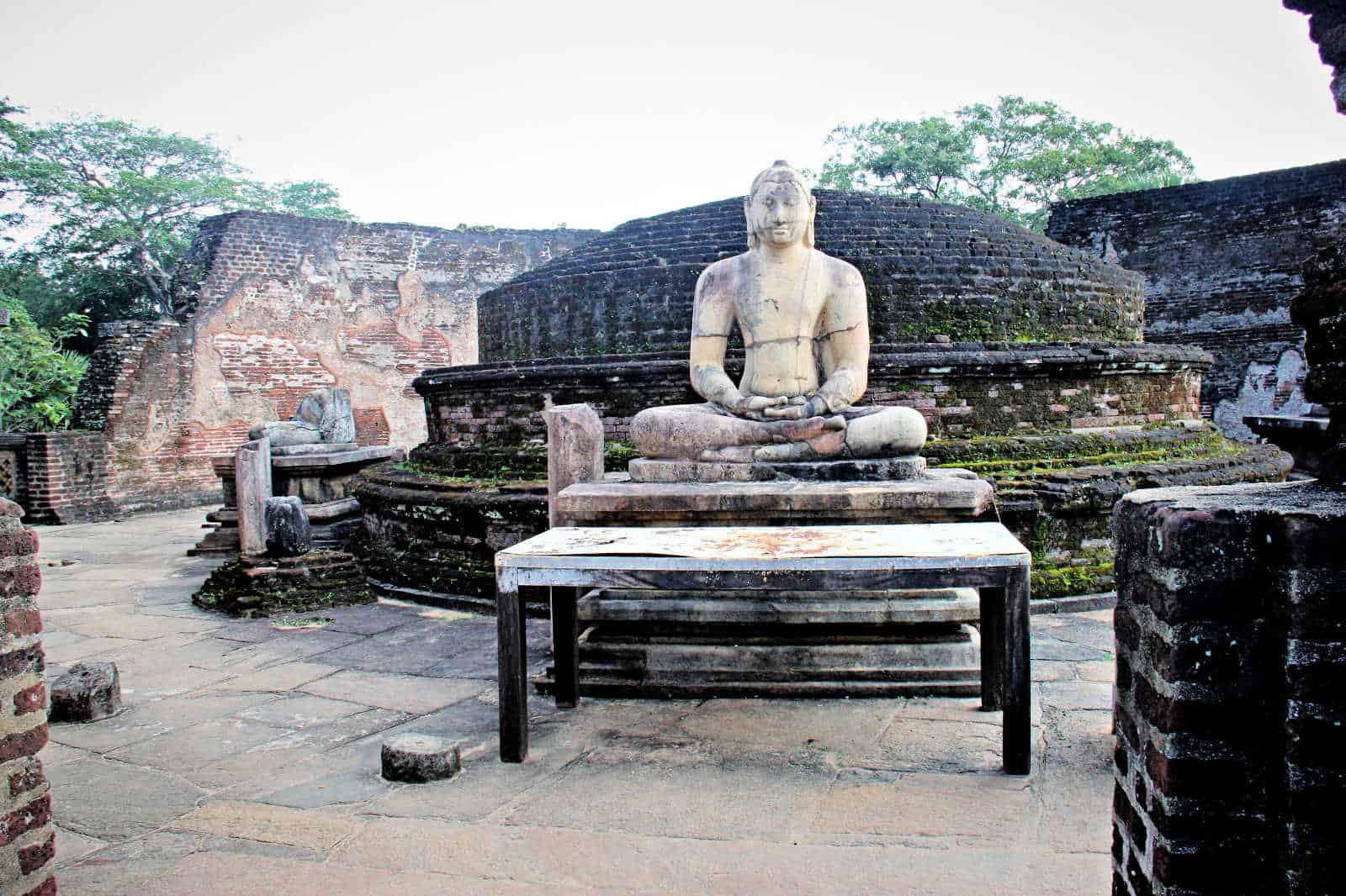 Visitor's Guide to Polonnaruwa