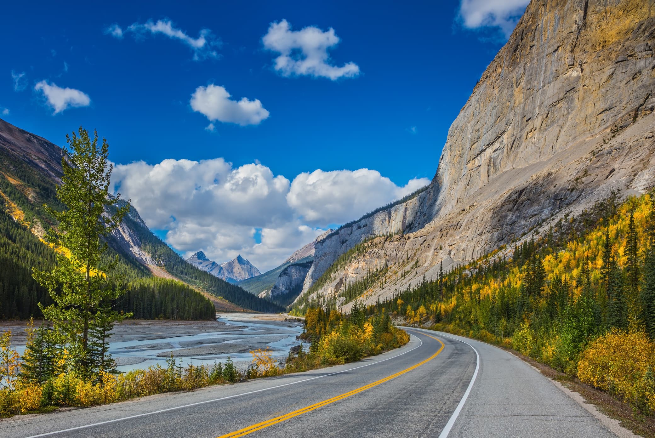 Bow Valley Parkway - Banff to Lake Louise