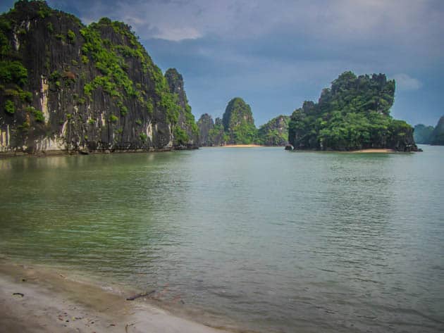 Halong Bay Cruise Vietnam