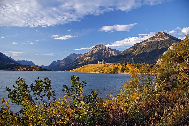 Waterton Lakes - Glacier National Park in the Fall