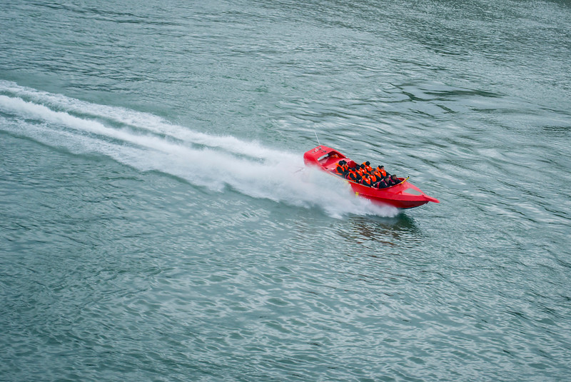 Jet boat tour in Maui from Kaanapali Beach